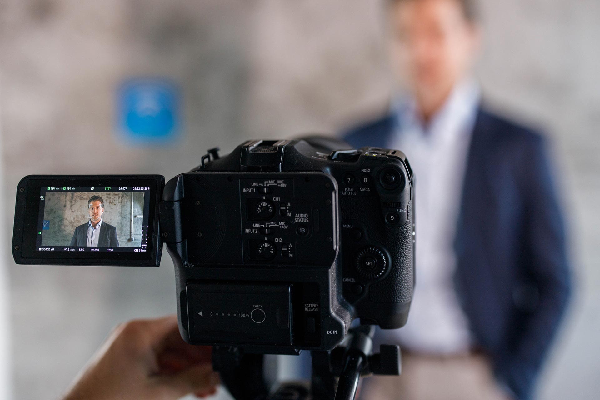 Creating Compelling Corporate Videos – Tips for Engaging Your Audience